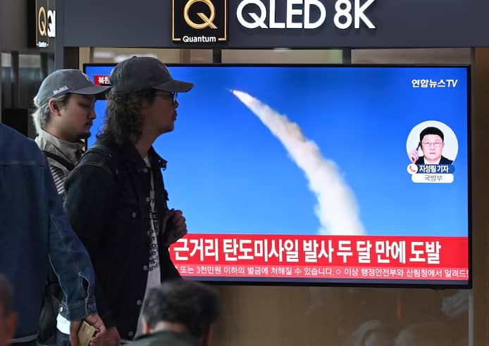 🇰🇵 Pyongyang tire une salve de missiles balistiques vers la mer du Japon 1 🇰🇵 Pyongyang tire une salve de missiles balistiques vers la mer du Japon