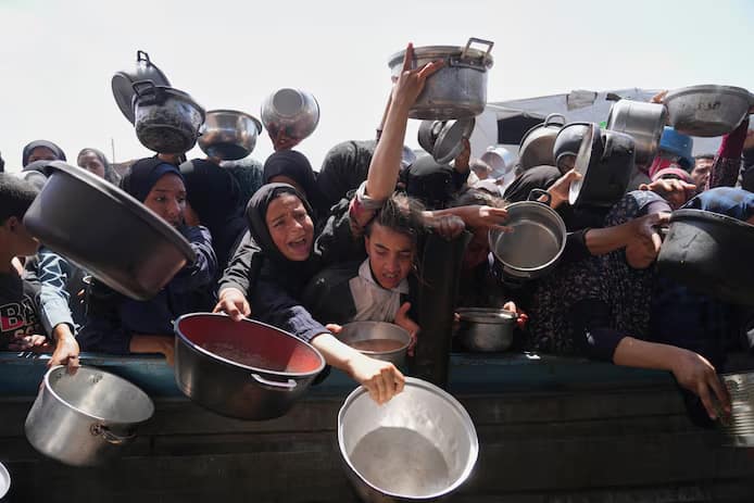 🇵🇸 Gaza asphyxiée : l’aide humanitaire bloquée, les secours à l’arrêt 1 🇵🇸 Gaza asphyxiée : l’aide humanitaire bloquée, les secours à l’arrêt