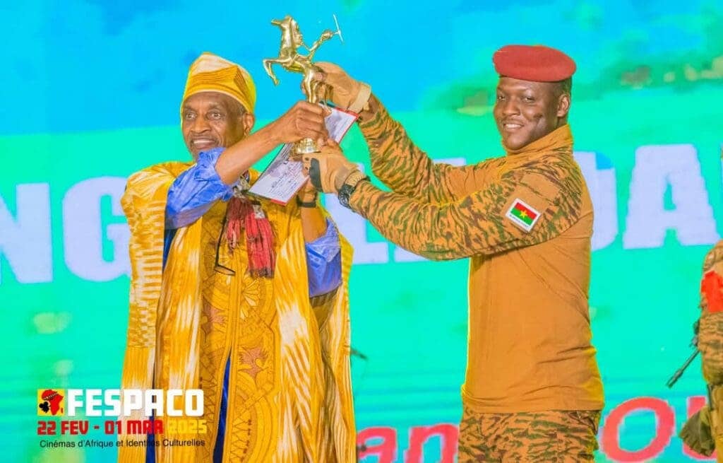 🎭 FESPACO 2025 : Dani Kouyaté remporte l'Étalon d'or de Yennenga avec "Katanga, la danse des scorpions" 1 🎭 FESPACO 2025 : Dani Kouyaté remporte l’Étalon d’or de Yennenga avec « Katanga, la danse des scorpions »