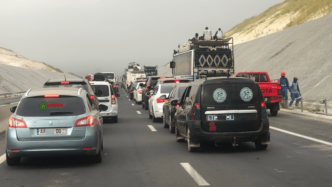 🇸🇳 Série d’accidents meurtriers au Sénégal : huit morts et plusieurs blessés en une journée 1 🇸🇳 Série d’accidents meurtriers au Sénégal : huit morts et plusieurs blessés en une journée