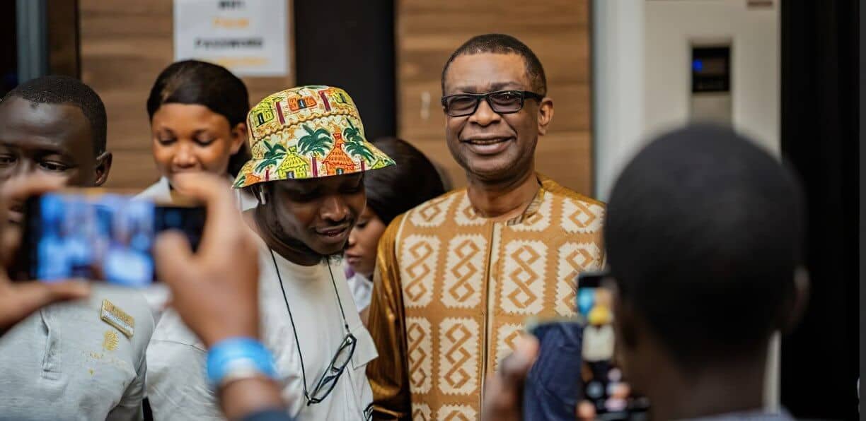 🎤 Youssou N'Dour enflamme le Grand Bal 2025 : Une communion éternelle avec son public 1 🎤 Youssou N’Dour enflamme le Grand Bal 2025 : Une communion éternelle avec son public