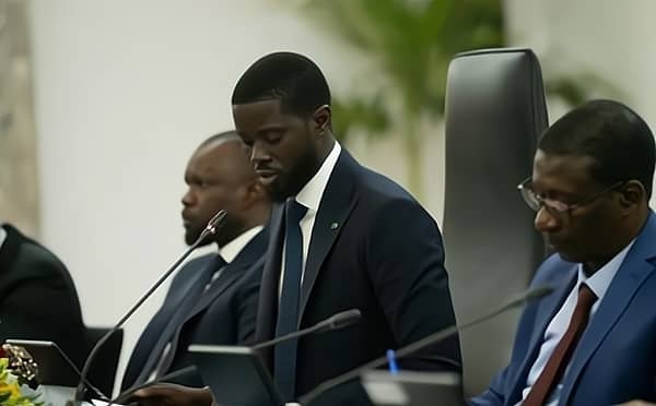 🇸🇳 Finances publiques : le Président Diomaye ordonne des réformes après le rapport accablant de la Cour des comptes 1 🇸🇳 Finances publiques : le Président Diomaye ordonne des réformes après le rapport accablant de la Cour des comptes