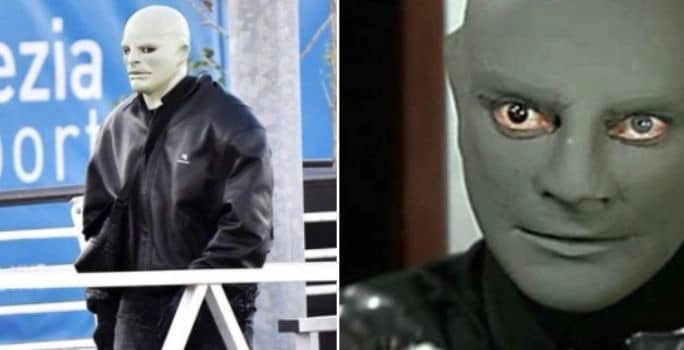 🇩🇪 Kanye West déguisé en Fantomas dans les rues de Berlin 1 🇩🇪 Kanye West déguisé en Fantomas dans les rues de Berlin