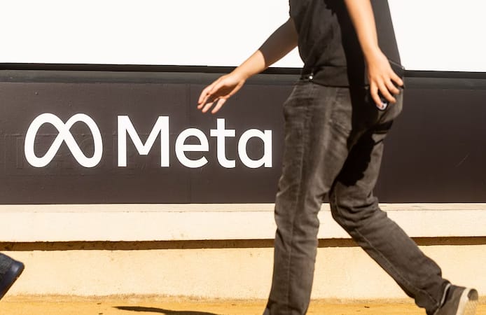🇪🇸 Plus de 2.000 postes de modérateurs de Meta supprimés à Barcelone