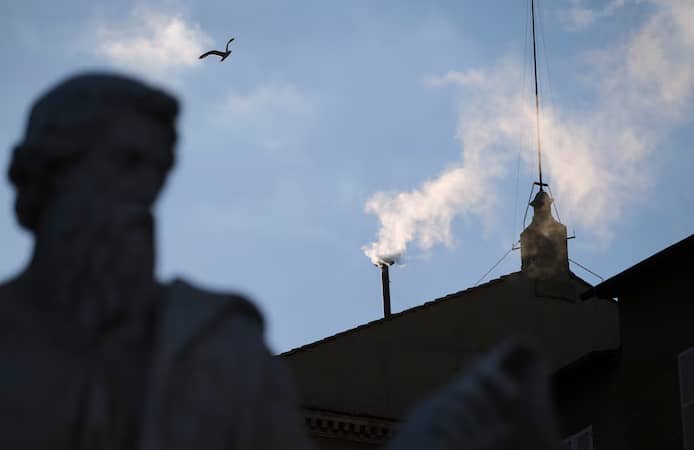 🇻🇦 Fumée blanche au-dessus du Vatican : un nouveau pape a été élu