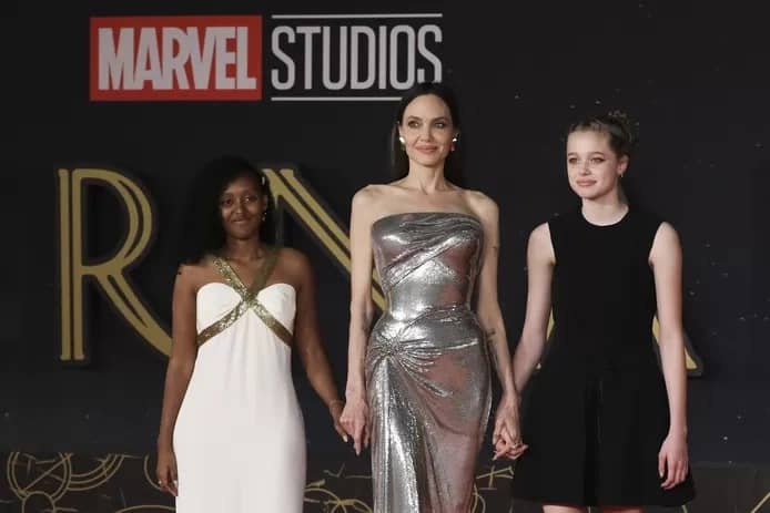 🇮🇹 Angelina Jolie et ses filles volent tous les regards à Rome 1 🇮🇹 Angelina Jolie et ses filles volent tous les regards à Rome