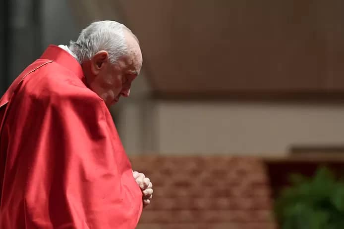 🇮🇹 Le pape François annule à la dernière minute sa participation au Chemin de Croix 1 🇮🇹 Le pape François annule à la dernière minute sa participation au Chemin de Croix