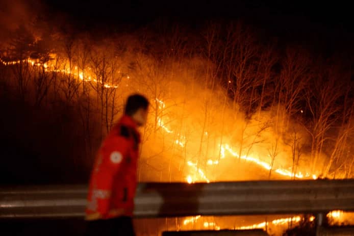 🇰🇷 Corée du Sud : les incendies les plus dévastateurs jamais enregistrés font 26 morts 1 🇰🇷 Corée du Sud : les incendies les plus dévastateurs jamais enregistrés font 26 morts