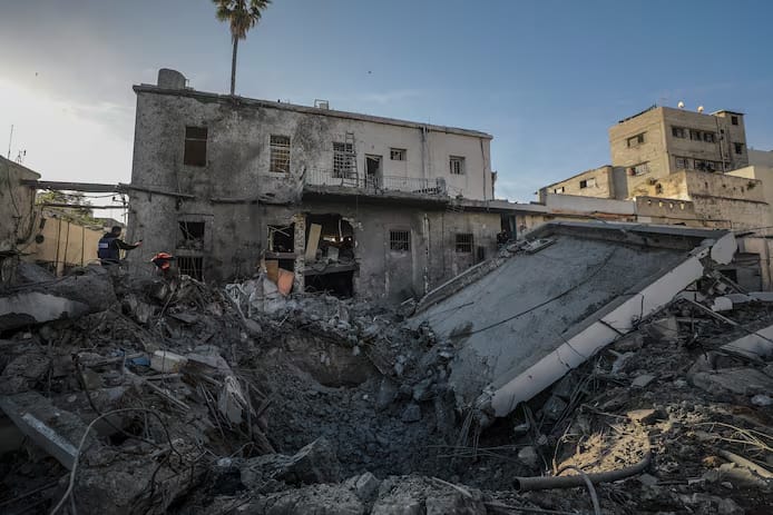 🇵🇸 Gaza : un enfant meurt après la destruction partielle de l’hôpital al-Ahli 1 🇵🇸 Gaza : un enfant meurt après la destruction partielle de l’hôpital al-Ahli
