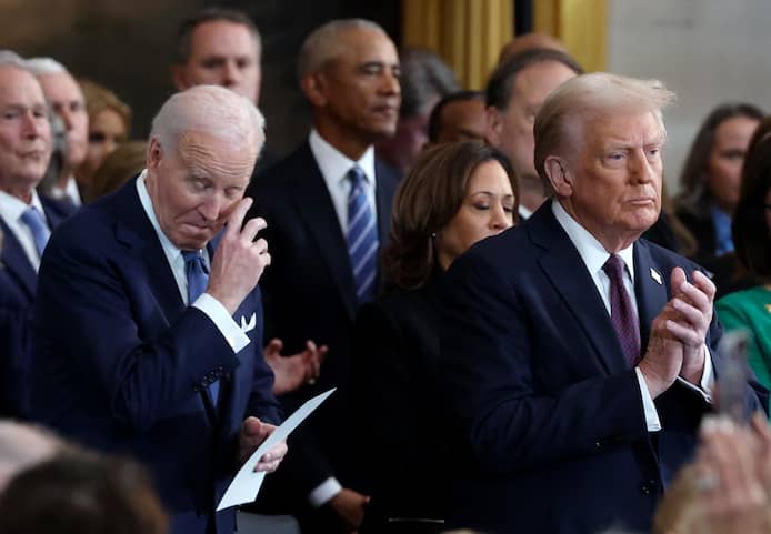 🇺🇸 Trump ordonne le limogeage de tous les procureurs de “l’ère Biden”: “Faire le ménage immédiatement” 1 🇺🇸 Trump ordonne le limogeage de tous les procureurs de “l’ère Biden”: “Faire le ménage immédiatement”