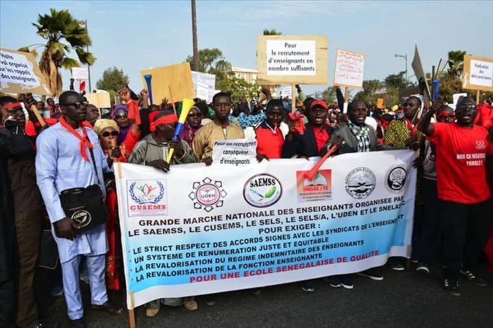 🇸🇳 Réduction des salaires : Les syndicats rejettent la proposition du gouvernement 1 🇸🇳 Réduction des salaires : Les syndicats rejettent la proposition du gouvernement