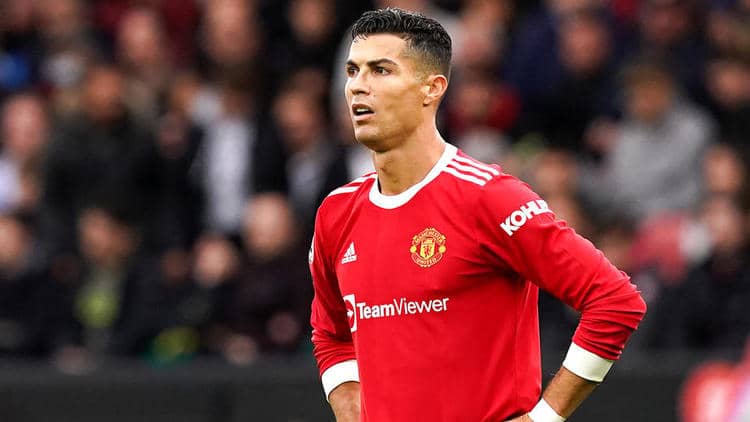 ️⚽️ Cristiano Ronaldo aurait trouvé un accord en or avec un nouveau club: un salaire annuel de 200 millions d’euros 1 ️⚽️ Cristiano Ronaldo aurait trouvé un accord en or avec un nouveau club: un salaire annuel de 200 millions d’euros