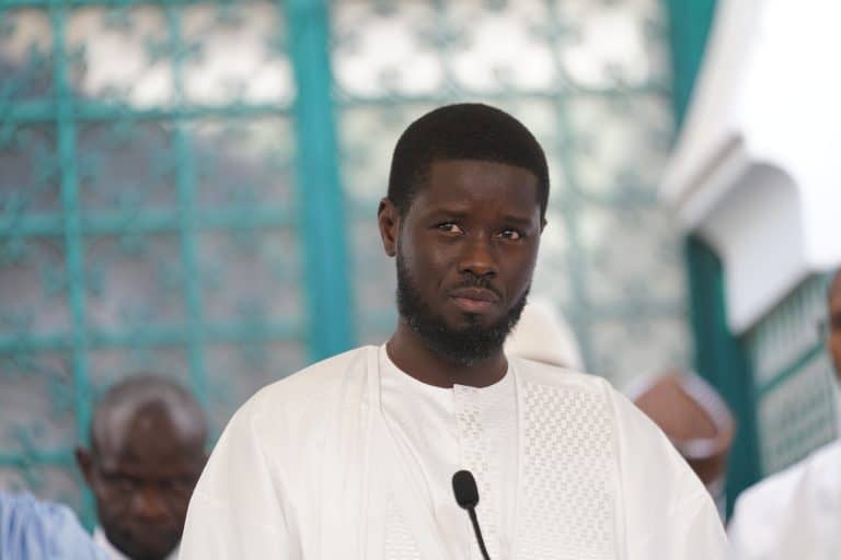 🇸🇳🇮🇷 Le Président Sénégalais Exprime sa Solidarité avec l’Iran après la Perte de leur Président 1 🇸🇳🇮🇷 Le Président Sénégalais Exprime sa Solidarité avec l’Iran après la Perte de leur Président