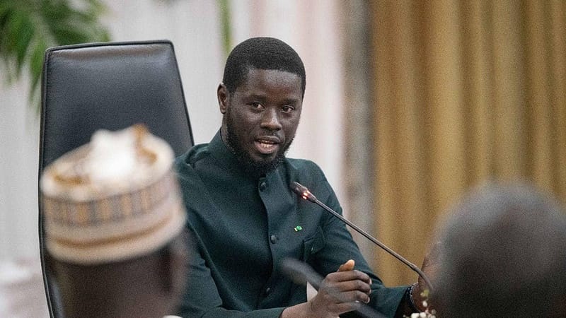 🇸🇳 Rationalisation de l’espace politique au Sénégal : le président Faye veut en finir avec la pléthore de partis