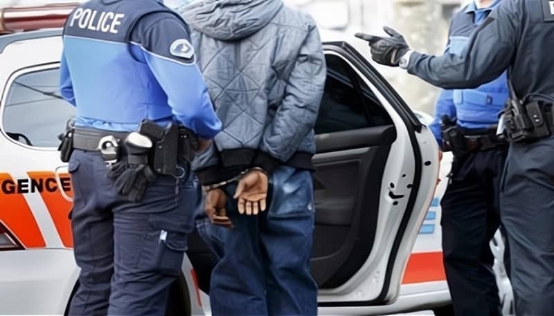 🇸🇳 Italie : deux Sénégalais interpellés en Sicile pour agression et trafic de drogue" 1 🇸🇳 Italie : deux Sénégalais interpellés en Sicile pour agression et trafic de drogue »