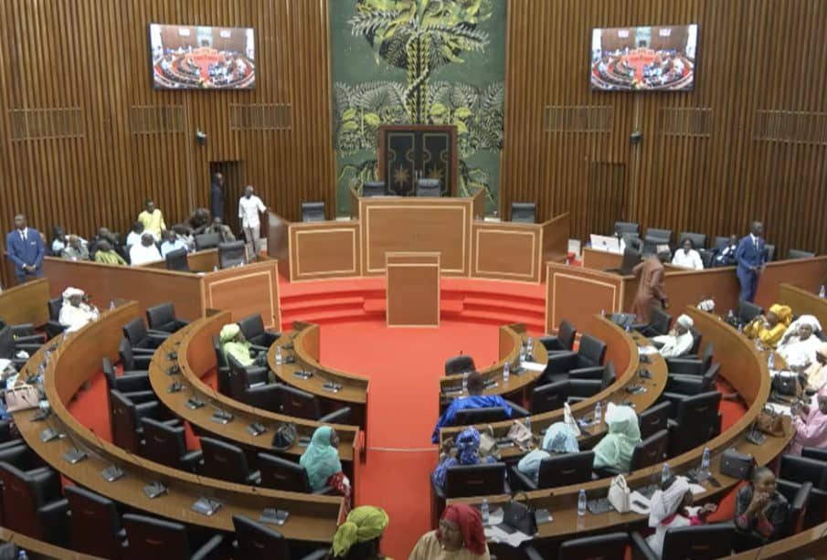 🇸🇳 Sénégal : l’Assemblée nationale adopte la proposition de loi interprétative sur l’amnistie 1 🇸🇳 Sénégal : l’Assemblée nationale adopte la proposition de loi interprétative sur l’amnistie