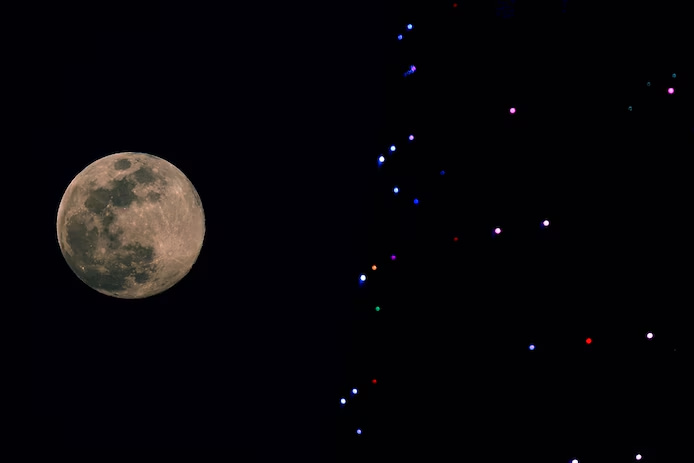 🌕 Les splendides images de la “pleine lune du loup” à travers le monde 2 image 296