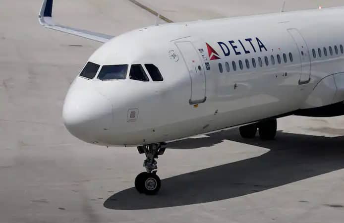 🇺🇸 Un Airbus A330 de Delta prend feu à Orlando : 300 passagers évacués d’urgence